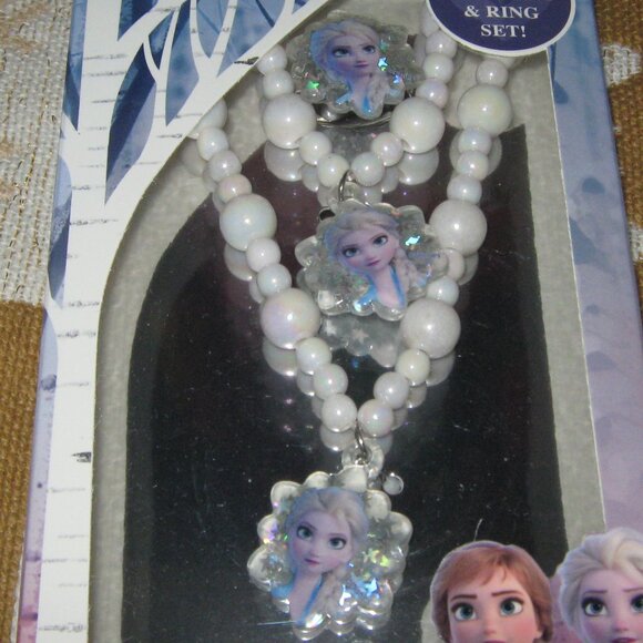NWT Disney Frozen Playsets and Activities - Picture 10 of 15